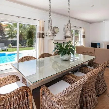 Villa Luxury Tucci In By Lovelystay *
