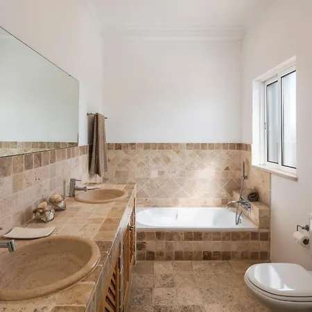 Luxury Tucci In By Lovelystay *