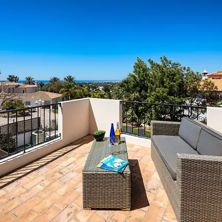 Luxury Tucci In By Lovelystay Villa