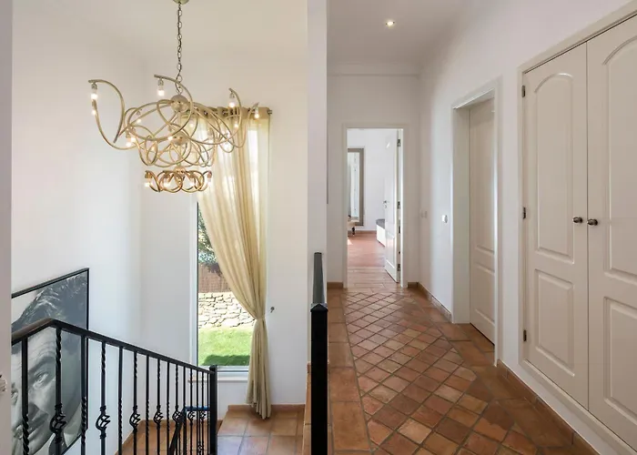 Luxury Tucci In By Lovelystay Villa *